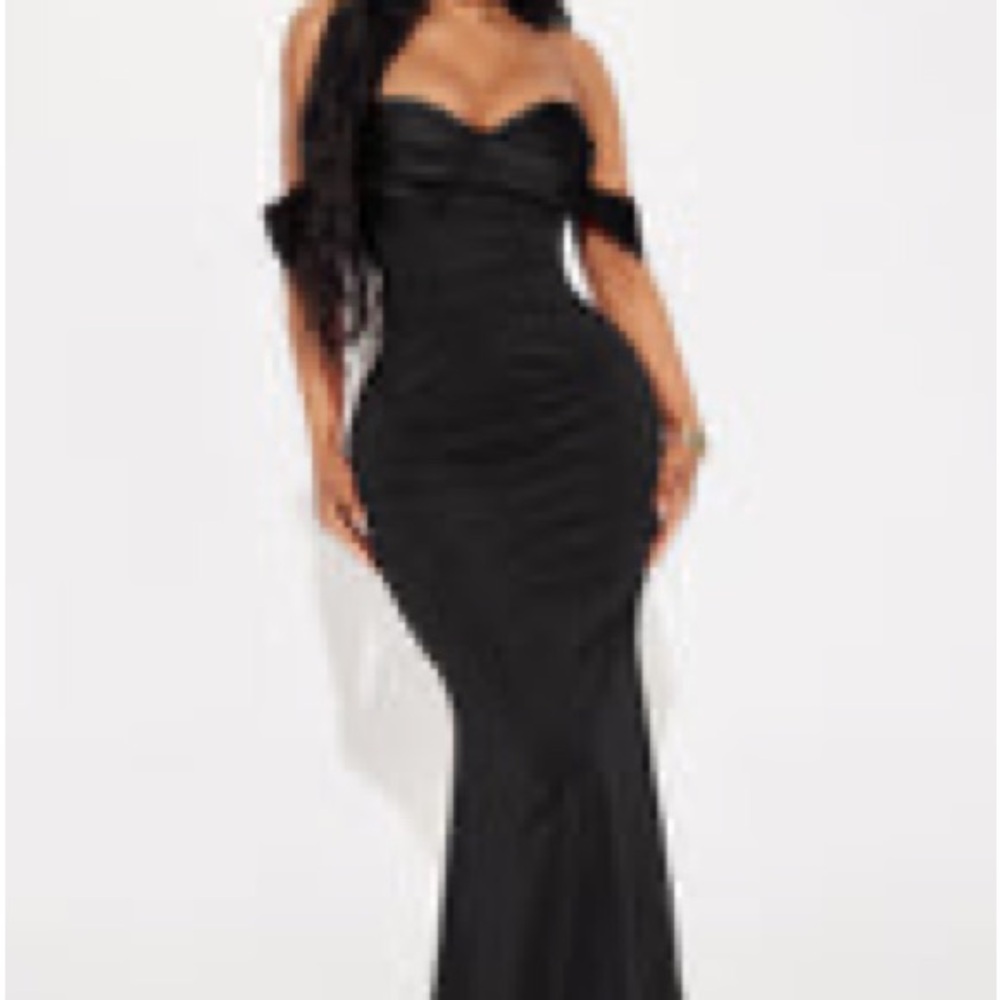 Elegant Black Off-Shoulder Gown